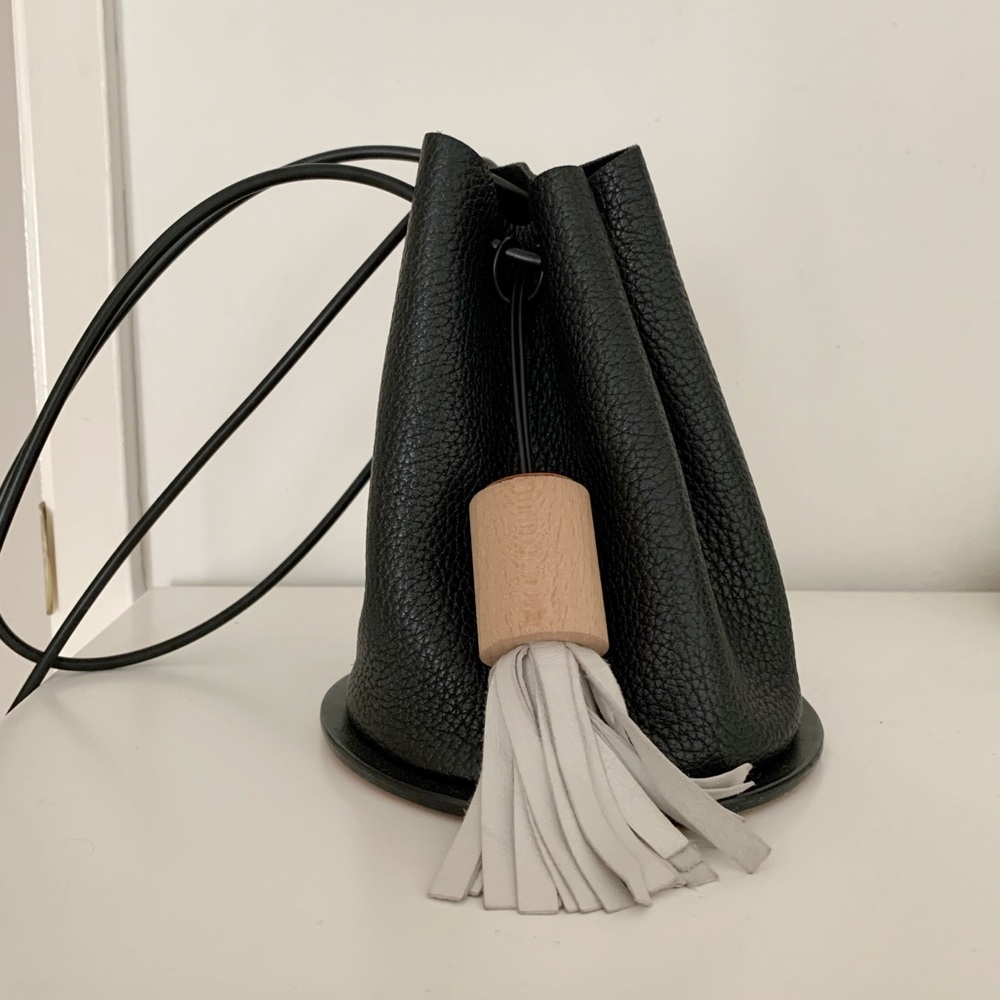 Building Block Disc Crossbody Bag w/ Tassel